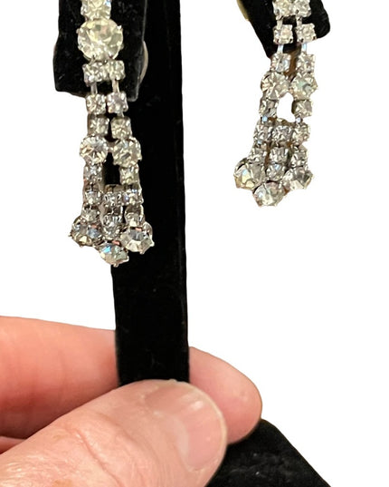 Vintage 1960s clear crystal dangle pierced earrings