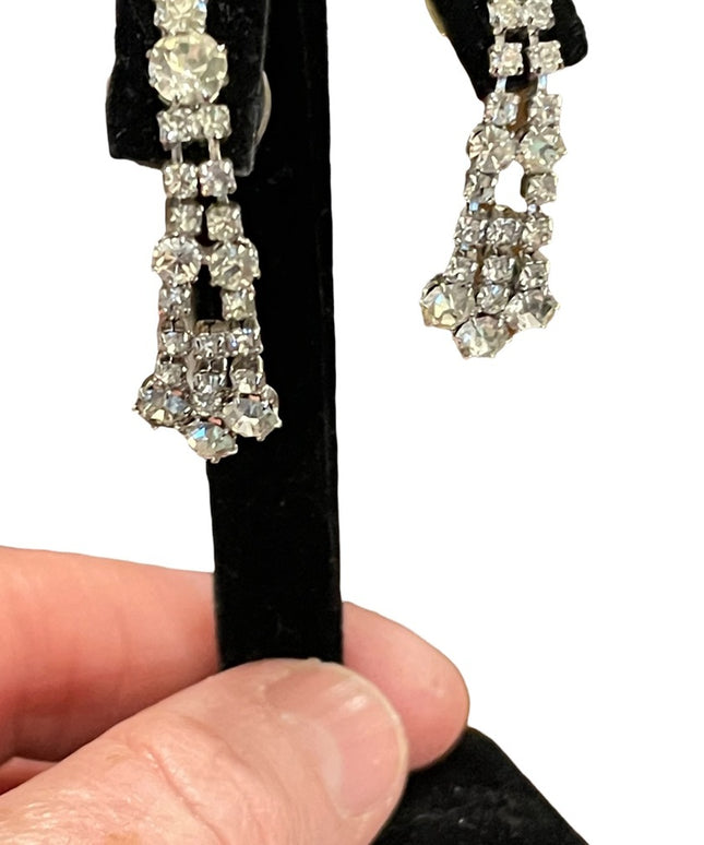 Vintage 1960s clear crystal dangle pierced earrings