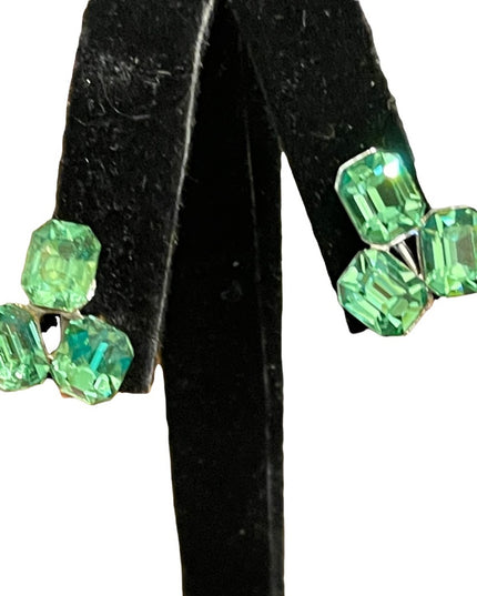 Vintage 1960s green crystal screw back silver finish earrings