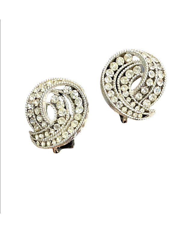 Vintage 1960s silver finish TRIFARI crystal spiral clip on earrings