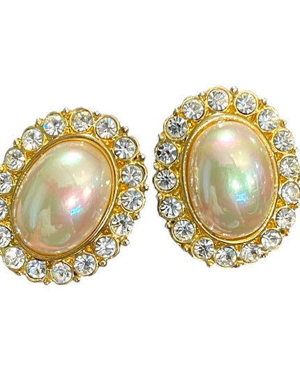 Vintage 1960s gold finish chunky faux pearl & crystal clip on earrings