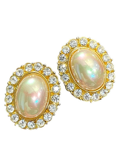 Vintage 1960s gold finish chunky faux pearl & crystal clip on earrings