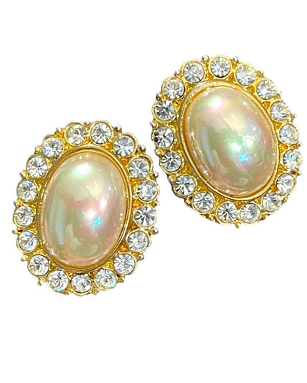 Vintage 1960s gold finish chunky faux pearl & crystal clip on earrings