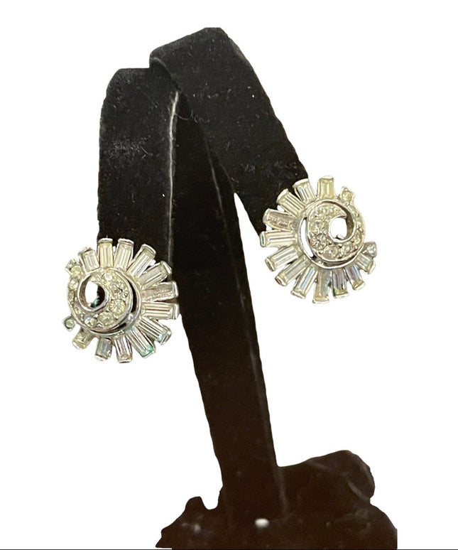 Vintage 1960s Silver finish clear crystal spiral clip on earrings
