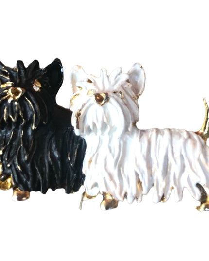 Vintage cute dog brooch Vg