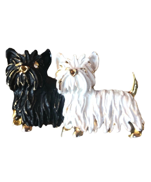 Vintage cute dog brooch Vg