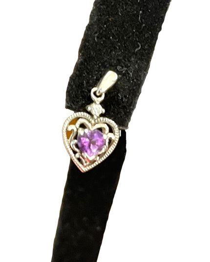 Vintage sterling silver 925 Heart amethyst purple stone earrings small