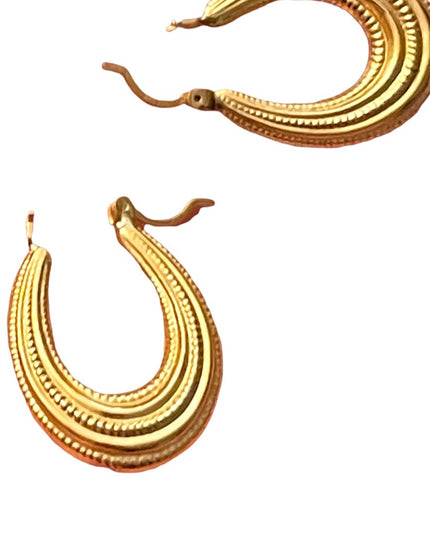 Vintage textured 14k gold oval hoop earrings