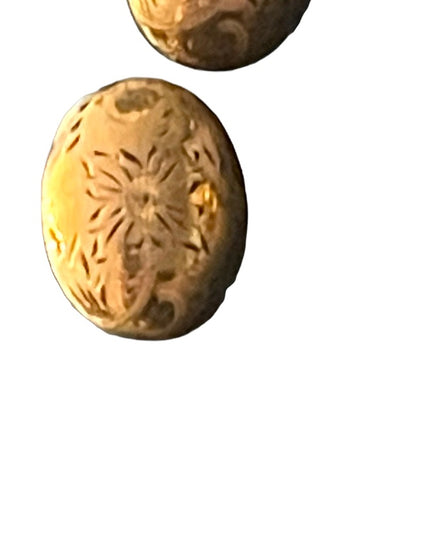 Vintage 12k Gold filled etched Forstner oval screw back earrings