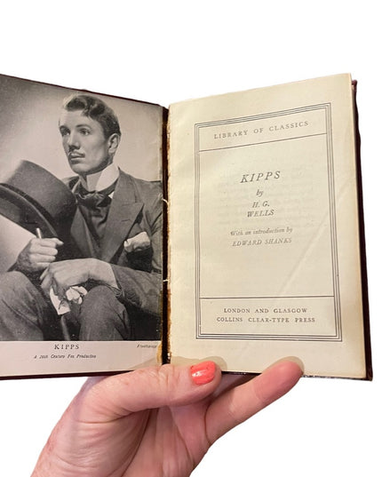 Antique Collins UK 1920 Red leather KIPPS HG Wells Book