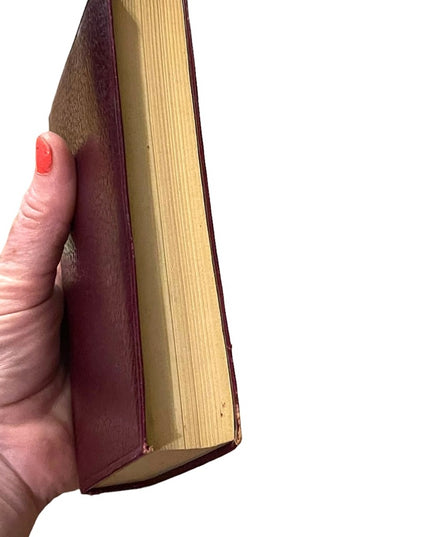 Antique 1920 UK Collins Red Leather Vanity Fair WM Thackeray Gold Letter book