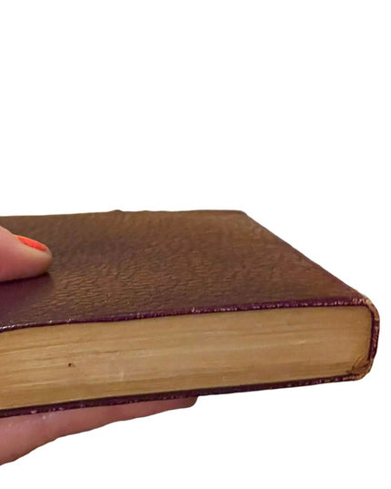 Antique 1920 UK Collins Red Leather Book Oliver Twist Charles Dickens Gold let