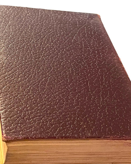 Antique 1920 UK Collins Red leather book The Pickwick Papers Charles Dickens