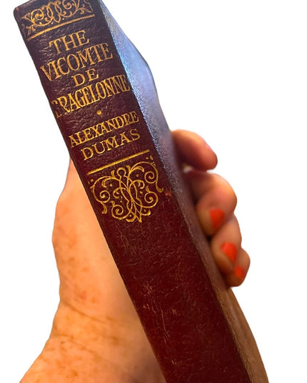 Antique 1908 THE VICOMTE DE BRAGELONNE by Alexandre Dumas-- VERY RARE--635 Pages