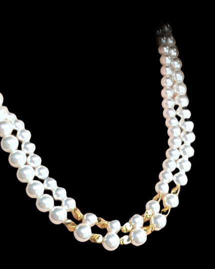 NWOT Faux pearl double strand necklace