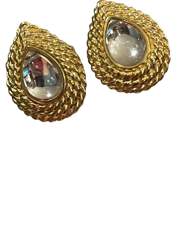 Vintage gold tone glass chunky earrings clip on tear drop