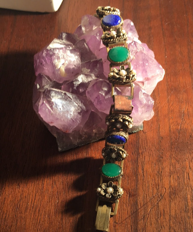 Vintage 1960s  Fancy glass faux pearl chunky ornate bracelet