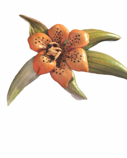 - Vintage Leather Island flower brooch