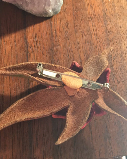 - Vintage Leather Island flower brooch