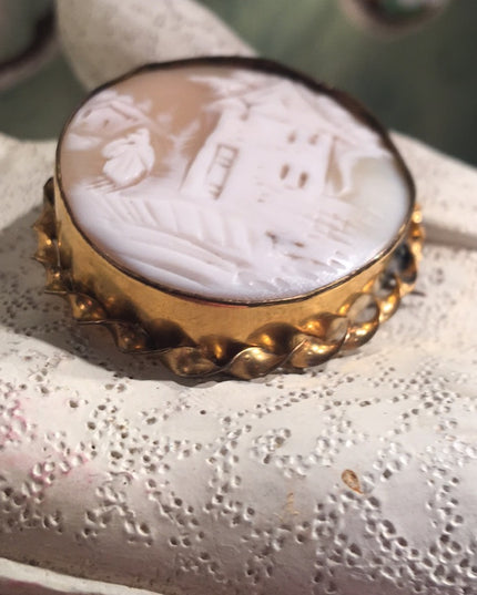 Antique 14k Gold Filled shell Carved Cameo brooch