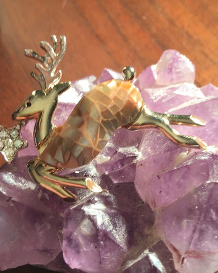 Reindeer rhinestone faux mosaic pearl brooch Gold tone