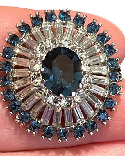 Vintage 1950s Beautiful Blue Crystal Vintage brooch starburst silver finish