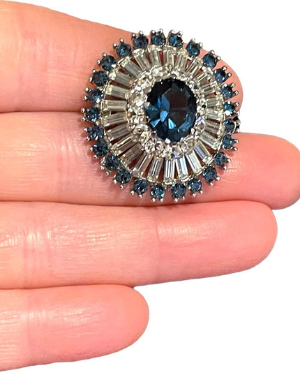 Vintage 1950s Beautiful Blue Crystal Vintage brooch starburst silver finish