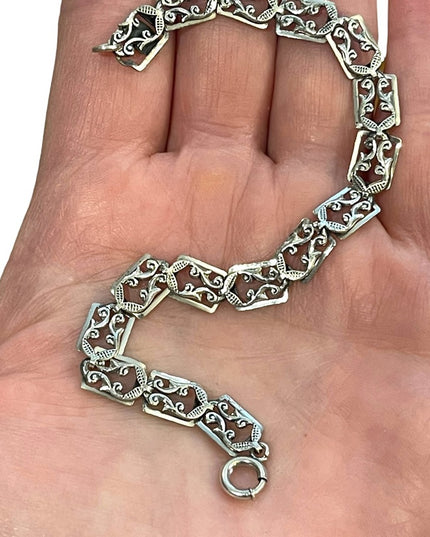 Vintage 1960s Danecraft Sterling silver 925 Etched fancy link bracelet
