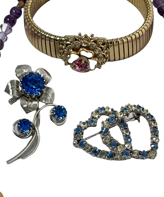 LOT OF VINTAGE Jewelry 2 brooches bracelet necklace amethyst crystal gol…