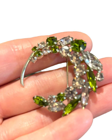 Vintage 1960s czech crystal swirl silver finish green clear sparkle brooch