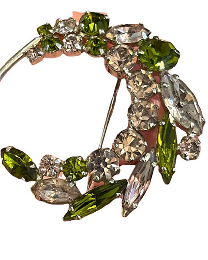 Vintage 1960s czech crystal swirl silver finish green clear sparkle brooch
