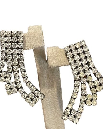 Vintage 2” Silver finiah clear crystal rhinestone earrings fancy dangle