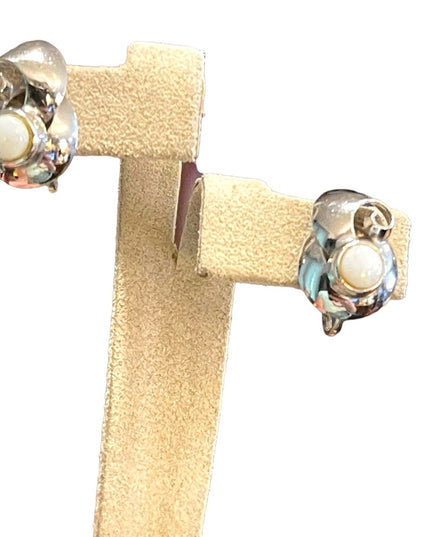 Vintage Opal sterling silver screw back earrings Lovely’