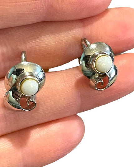 Vintage Opal sterling silver screw back earrings Lovely’