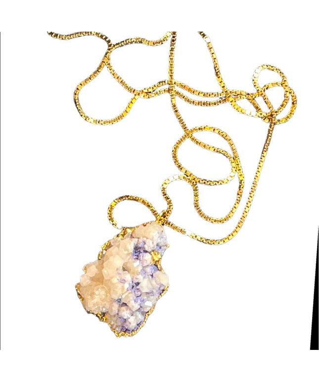 Beautiful Gold plated Large Agate crystal chunky pendant necklace Monet chain