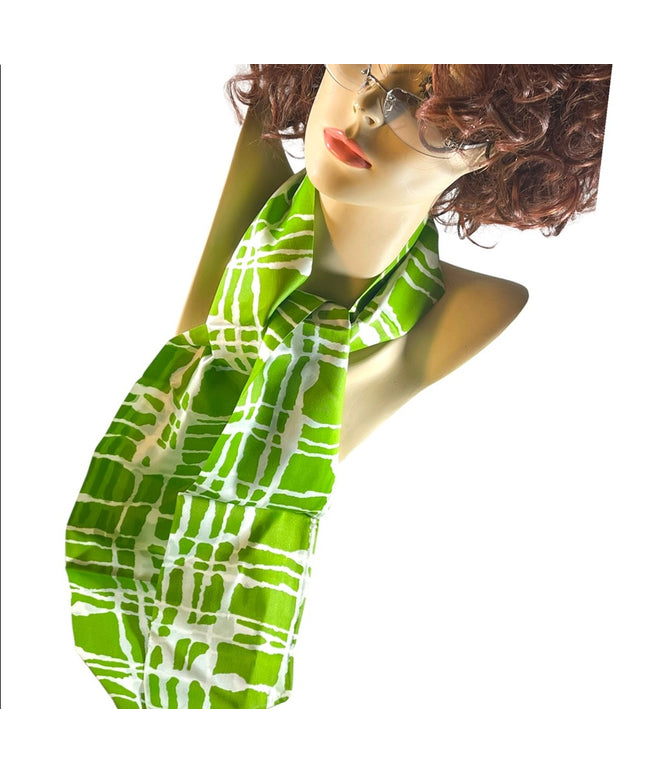 Stunning vintage green and white abstract neck scarf tie bandana c1970s