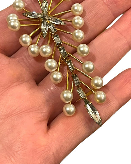 Vintage gold finish C1960s Marvella Faux pearl crystal dangle brooch