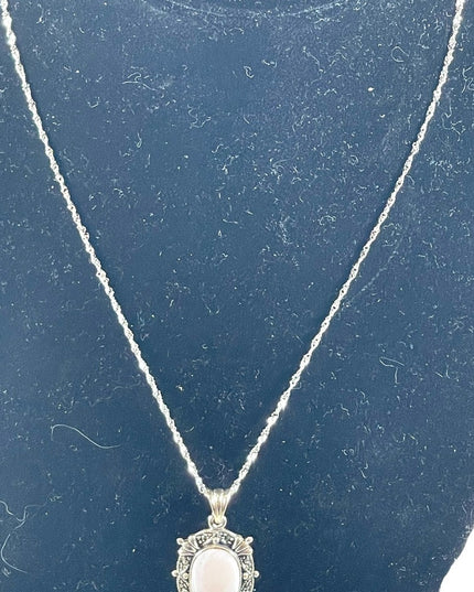 Sterling silver 925  Pink MOP marcasite pendant necklace