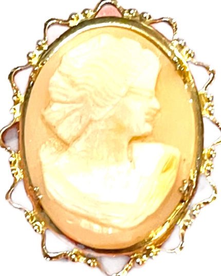 Vintage 1960s gold finish fancy bezel resin cameo brooch