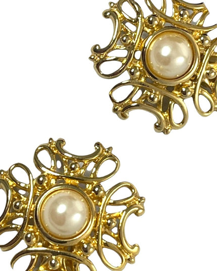 Vintage 1980s Chunky gold finish faux pearl ornate design clip on earrings