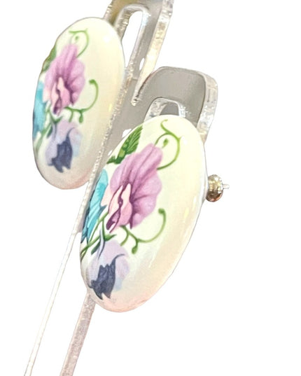 Vintage 1970s  Hand painted Ceramic oval flower earrings