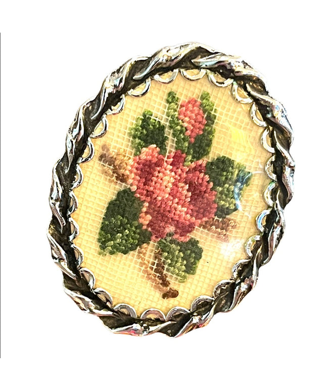 Vintage 1960s Petite Point Needlepoint flower silver finish brooch pendant