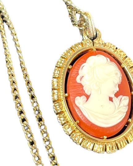 Vintage Large resin Cameo pendant necklace gold finish