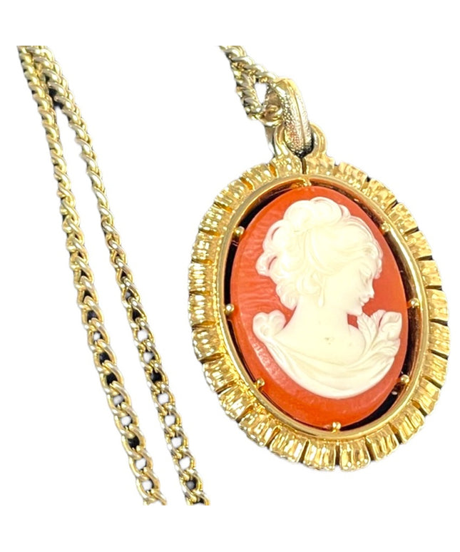Vintage Large resin Cameo pendant necklace gold finish