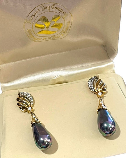 Vintage Hudson Bay Faux Tahisian Pearl gold rhinestone dangle earrings Orig Box