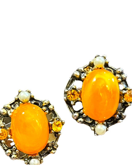 Vintage 1960s Mandarin Orange pearl rhinestone gold finiah fabcy earrings