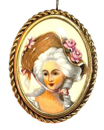 Vintage 1940s Gold brooch LG Ceramic Antoinette Cameo Limoges France pendant