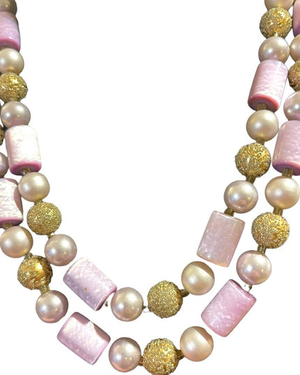Vintage 1960s Lilac purple fancy gold faux pearl resin lucite necklace