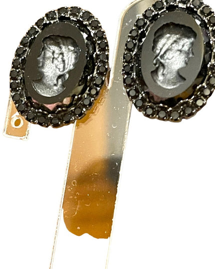 Vintage 1980s Black glass reverse carved Cameo clip on earrings crystal