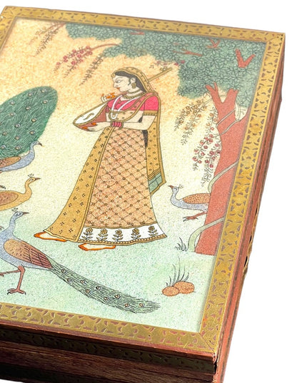 RAGINI KAKUBHA - JEWELRY BOX WITH GEMSTONE PAINTING Brass accents